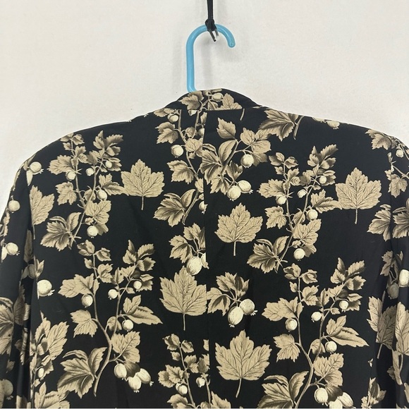 Saville Suit Floral Button Suit Jacket Womens Petite 8 Black - Picture 8 of 10